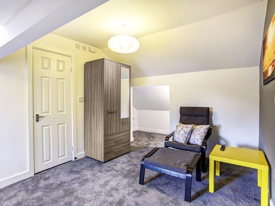 Townhouse Plus @ 166 Edleston Road קרו מראה חיצוני תמונה